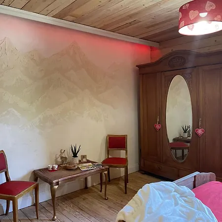 Chambre Montagne Avec Etang Domaine L'Insolite Kosi Cirey-sur-Vezouze